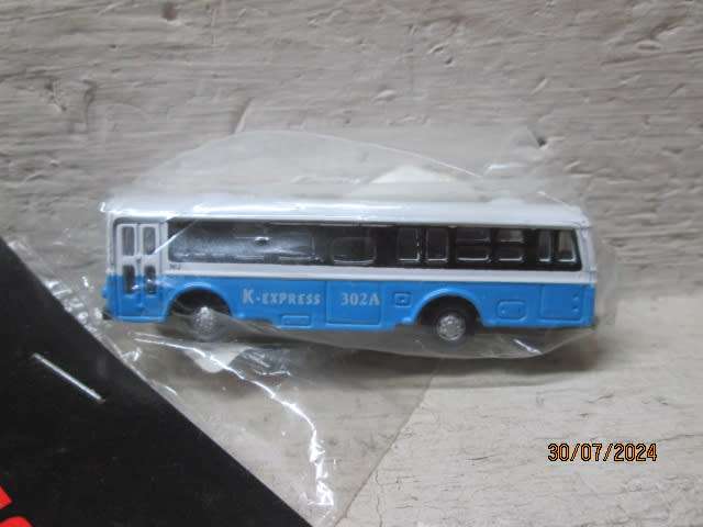 N SCALE - EXPRESS BUS