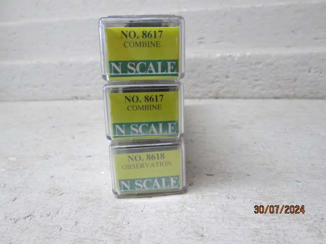 N SCALE - MODEL POWER - NEW YORK CENTRAL -  X3 COACHES - BOXED