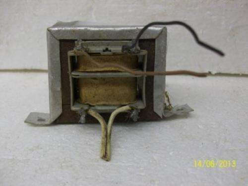 TRANSFORMER 220V AC /17V AC LOT 13
