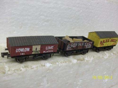 N SCALE PECO X3 GOODS LOT 321