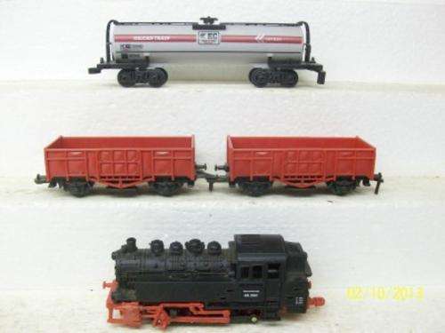 HO X3 GOODS + LOCO LOT 78