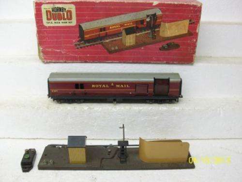 HORNBY DUBLO OO ROYAL MAIL SET  LOT 204