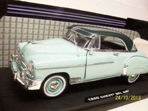 1/18 SCALE MOTORMAX  1950 CHEVY BEL AIR
