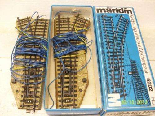 MARKLIN HO M TRACK X1 SET OF POINTS   LOT 7