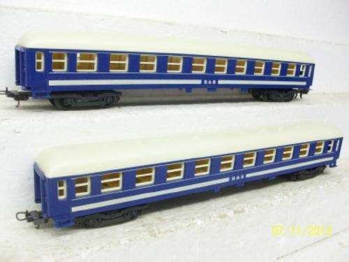 SAR LIMA HO BLUE TRAIN ENTRY LEVEL LONG COACHES X2 LOT 191