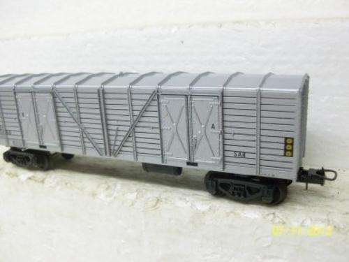 SAR LIMA HO SILVER OZ BOX CAR LOT 196