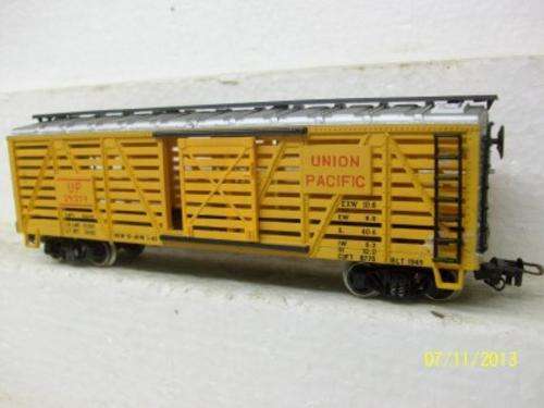 RIVEROSSI HO UP CATTLE CAR LOT 198