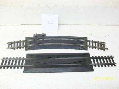HO/OO X2 RE-RAILERS LOT 246