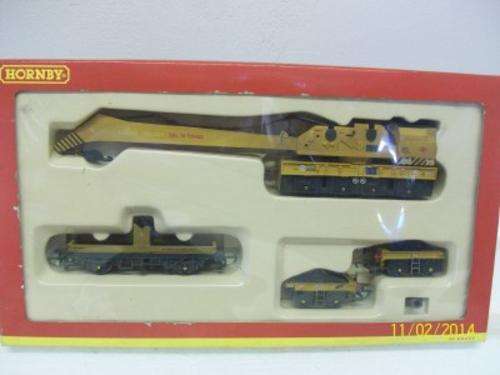 00 HORNBY CRANE SET LOT 1000