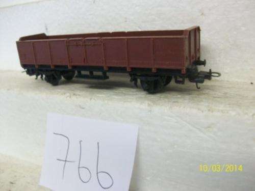 LIMA HO WAGON (SAR COLOURS) LOT 766