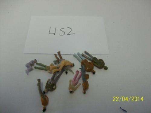 HO/OO 10X PEOPLE FIGURES LOT 452