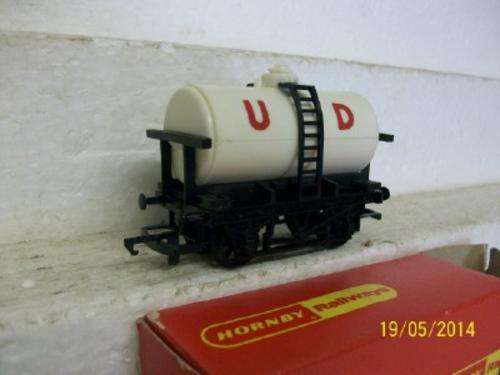 00 HORNBY UD TANKER  - LOT 814A