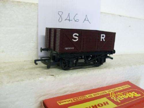 OO HORNBY SR 12T OPEN GOODS - LOT 846A