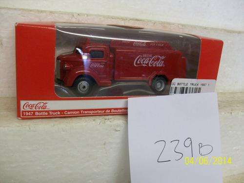 HO SCALE COCA-COLA  1947 BOTTLE TRUCK - LOT 367C