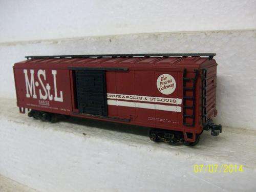 HO SCALE RIVAROSSI M.StL BOXCAR -  LOT 692 B