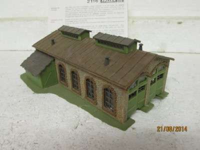 N SCALE FALLER No 2116 : DOUBLE ENGINE SHED - LOT 225 C