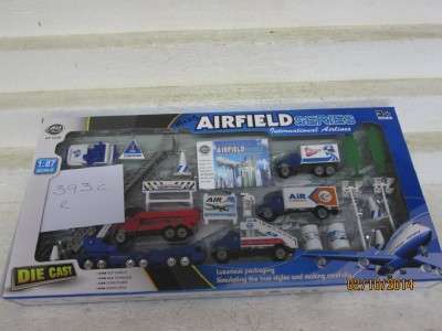 HO/OO SCALE: AIRFIELD SERIES -  LOT   393C