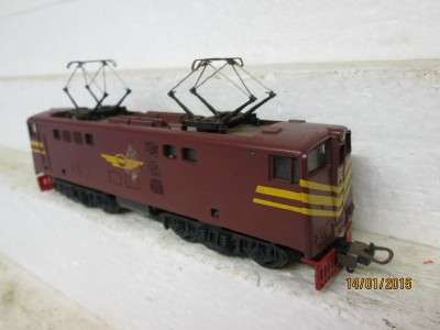 HO SCALE : LIMA SAR 5E LOCO -  LOT 413 D