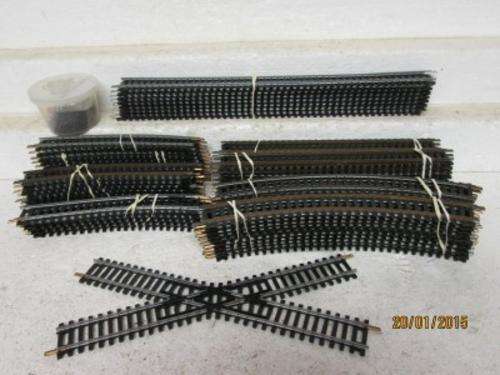 HO SCALE : LIMA TRACK - LOT 479 D