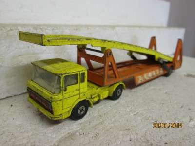MATCHBOX DAF CAR TRANSPORTER -  LOT 617 D