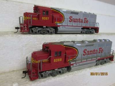 HO SCALE : ATHEARN SANTE FE DIESEL SET -  LOT 629 D