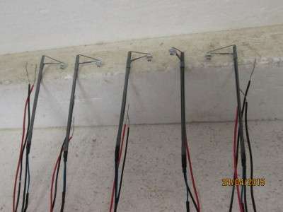 HO SCALE : SAR x 5 STREET LAMPS -  LOT 159G