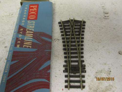 HO/OO SCALE : PECO Y- POINT SL97X -  LOT 653E