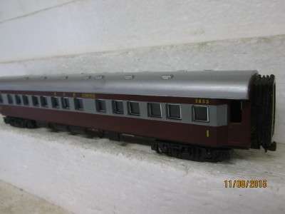 HO SCALE : LIMA SAR FIRST CLASS COACH - LOT 203F