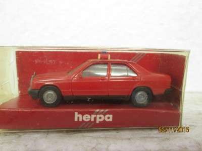 HO SCALE : HERPA MERCEDES BENZ EMERGENCY VEHICLE - LOT 302G