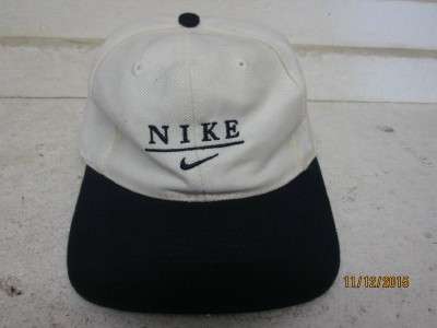 NIKE BASEBALL CAP - LOT 680G