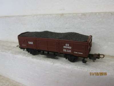 HO SCALE LIMA SAR : ES WAGON WITH COAL LOAD - LOT 738G