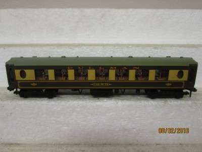 OO SCALE : HORNBY DUBLO PULLMAN COACH - LOT 195H