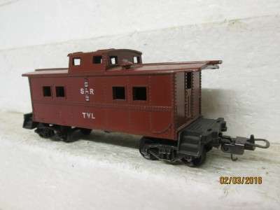 HO SCALE : SAR LIFELIKE GUARD VAN - LOT 296H