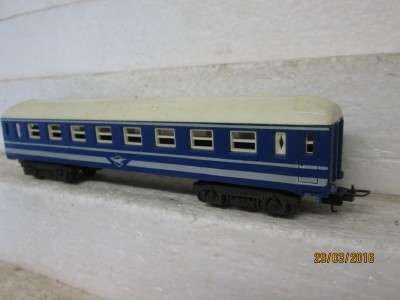 HO SCALE : LIMA SAR BLUE EXPRESS COACH - LOT 538H
