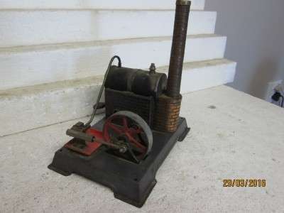 LIVE STEAM STATIONARY MODEL - LOT 562H