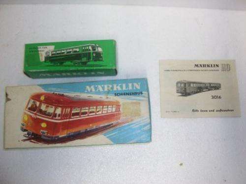 MARKLIN HO RAIL BUS AND TRAILOR
