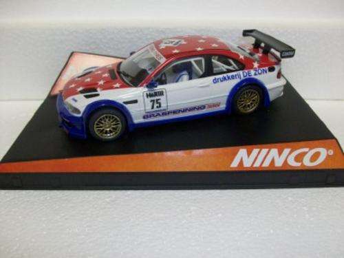 NINCO  1:32 SCALE  RACING CAR