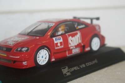 SCALEXTRIC : OPEL V8 COUPE