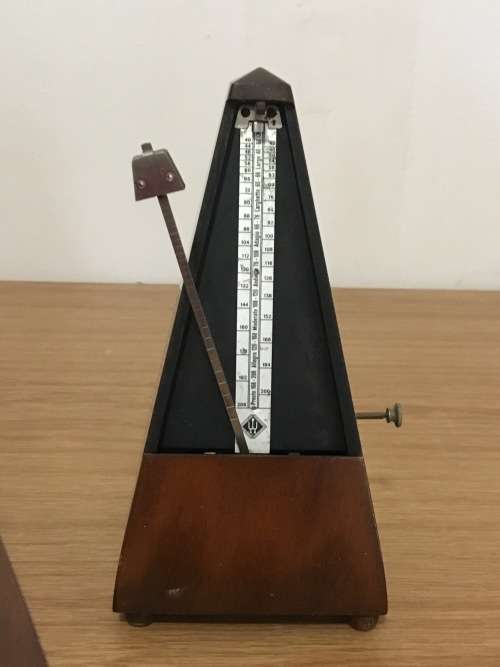 Stunning Vintage Metronome in Wooden Casing