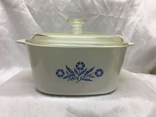 Corningware Casserole Dish & Lid