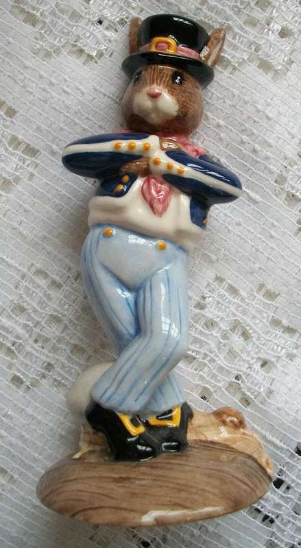 ROYAL DOULTON BUNNYKINS "HORNPIPER" FIGURINE
