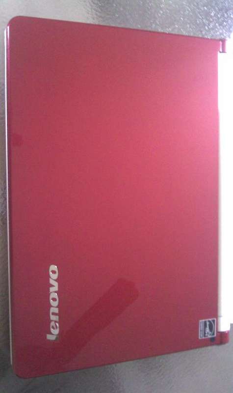 Lenovo s10e Netbook 2GB RAM - 160GB HDD *Excellent Condition*