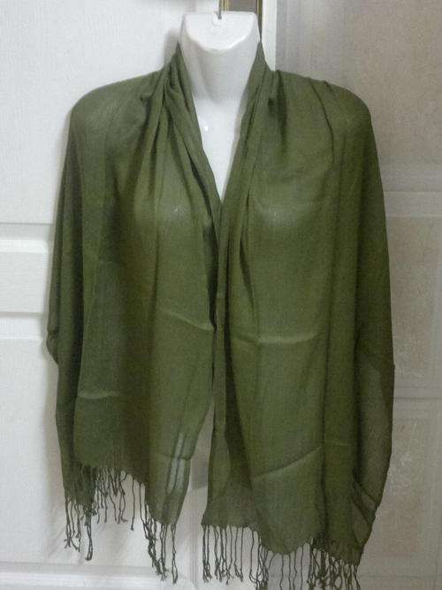 BEAUTIFUL PASHMINA SHARWLS***WORN IN 3 STYLES***R20 EACH**60% off this week only!!!