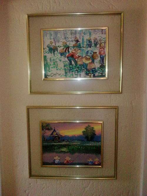 Set of 2 float mounted oils