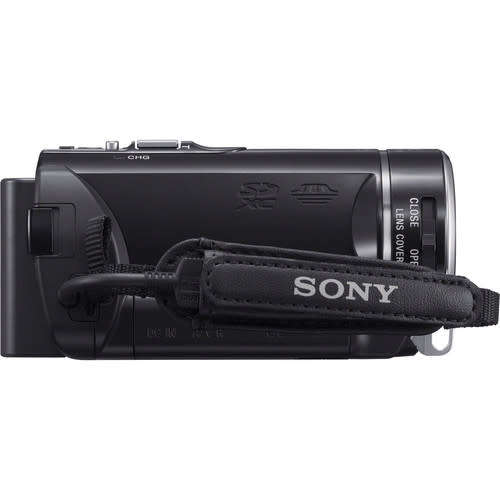 Sony HDR-PJ200 Video Camera + Build-In Projector