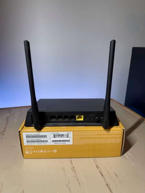 D-Link DIR-806A WiFi Router (Dual-Band AC750 Speeds)