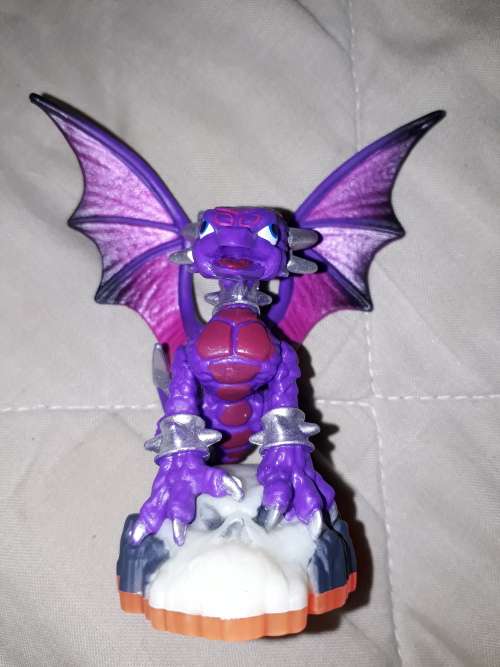Skylander Giant