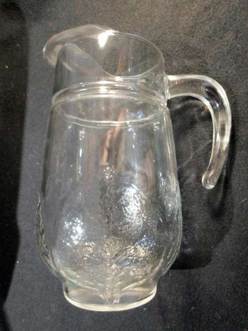 Glass Juice/Water Jug With Detail