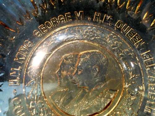 HM King George & Queen Elizabeth coronation dish