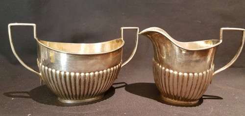 EPNS Gravy boat and 2 handled vessel